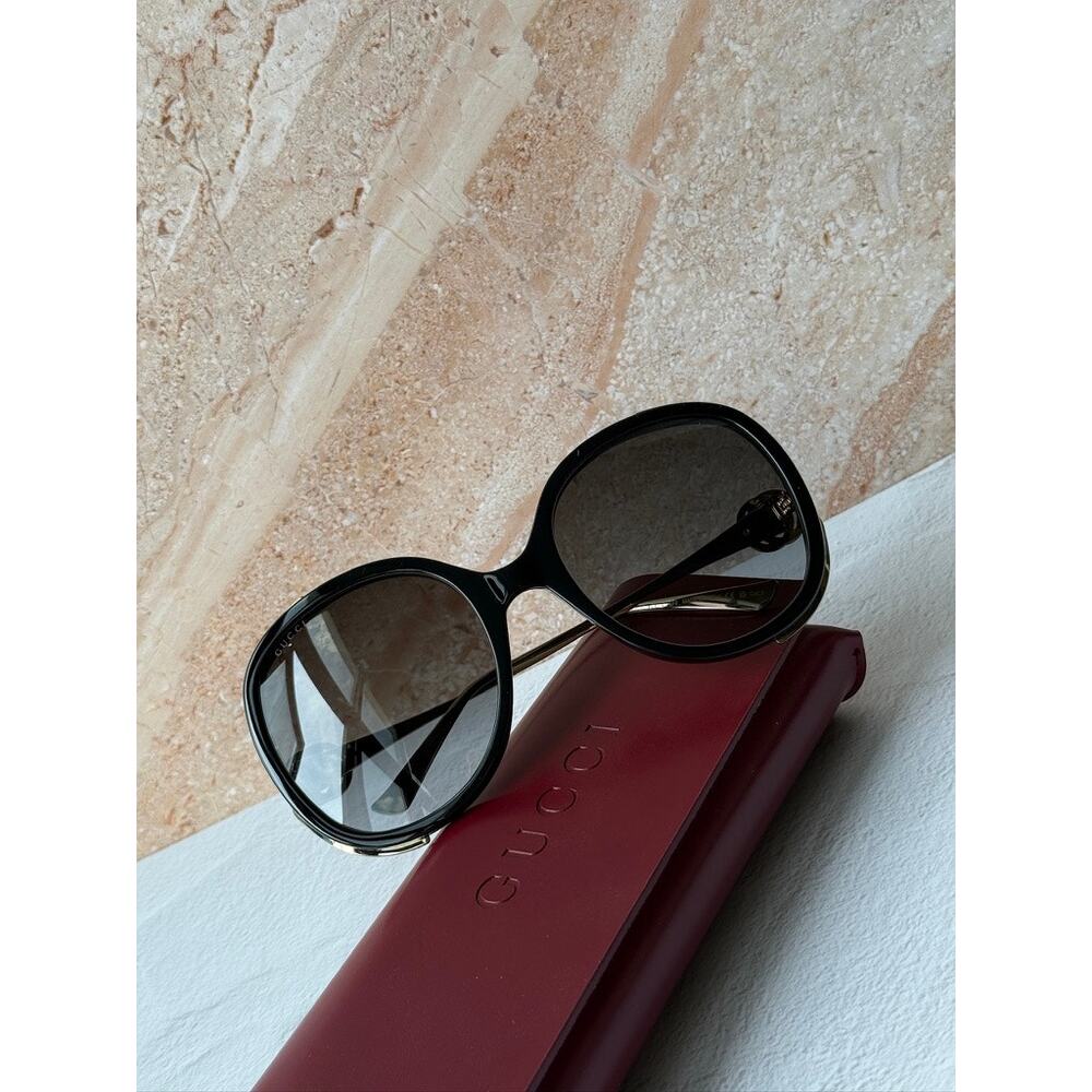 NEW Gucci GG0226SK Black Oval Oversized Sunglasses - Picture 9 of 10
